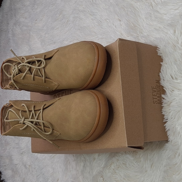 Steve Madden Cognac boots - Picture 7 of 8